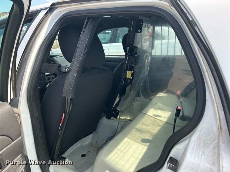 image for item LE9579 2011 Ford Crown Victoria Police Interceptor