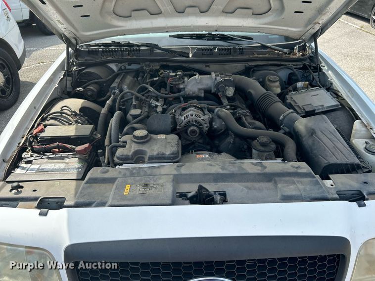 image for item LE9579 2011 Ford Crown Victoria Police Interceptor
