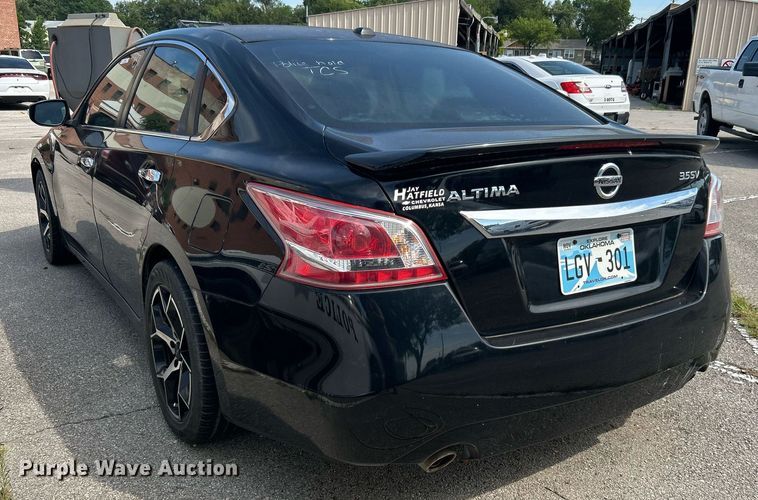 image for item LE9581 2013 Nissan Altima