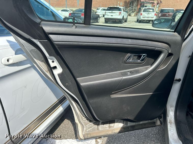 image for item LE9582 2013 Ford Taurus Police Interceptor