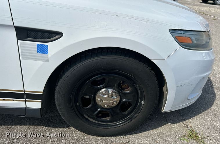 image for item LE9582 2013 Ford Taurus Police Interceptor