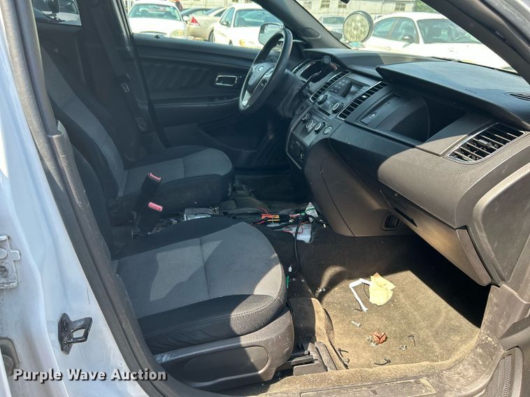 image for item LE9583 2014 Ford Taurus Police Interceptor