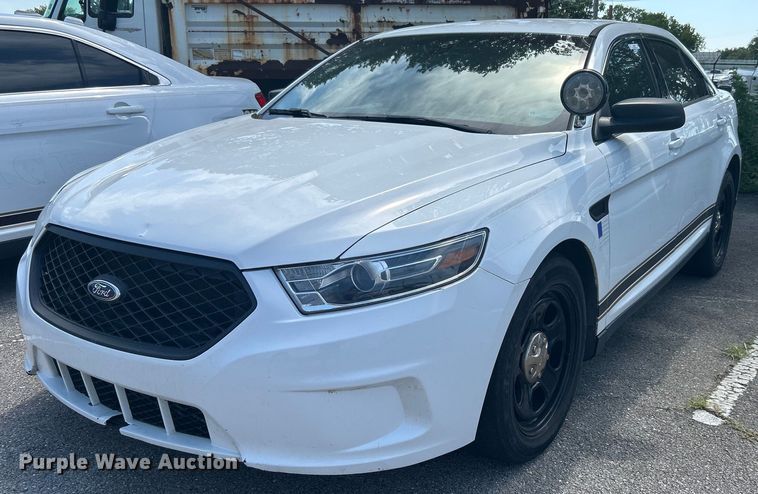 image for item LE9584 2016 Ford Taurus Police Interceptor