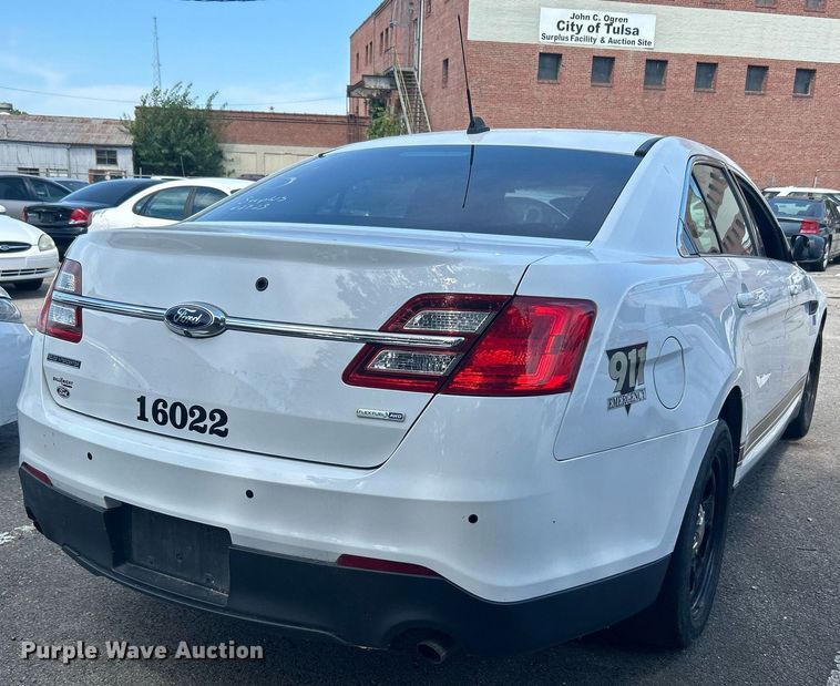 image for item LE9584 2016 Ford Taurus Police Interceptor