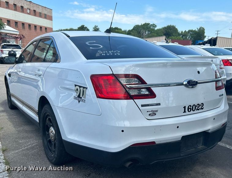 image for item LE9584 2016 Ford Taurus Police Interceptor