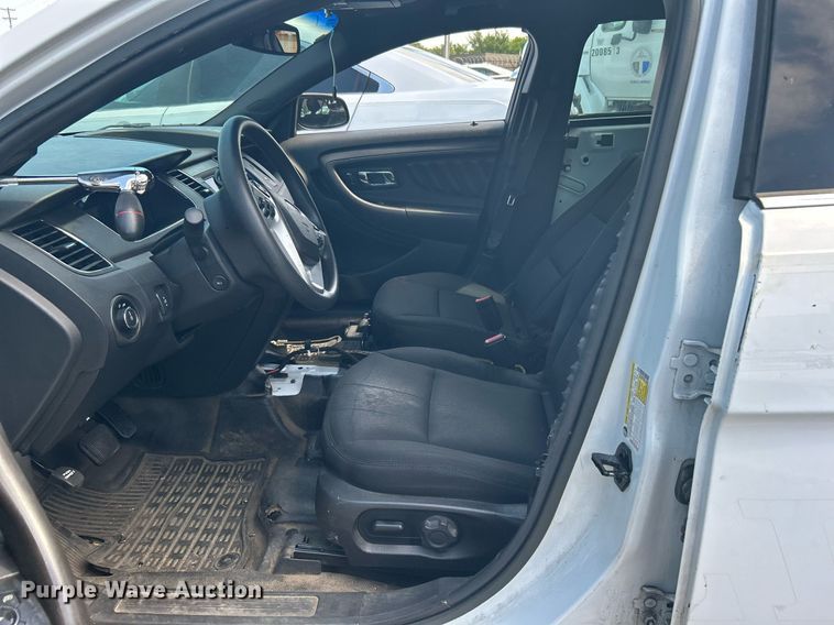 image for item LE9584 2016 Ford Taurus Police Interceptor