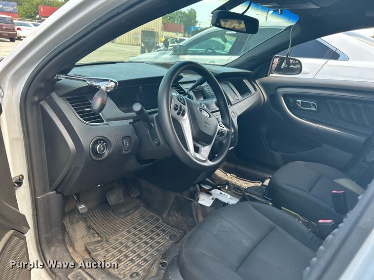 image for item LE9584 2016 Ford Taurus Police Interceptor