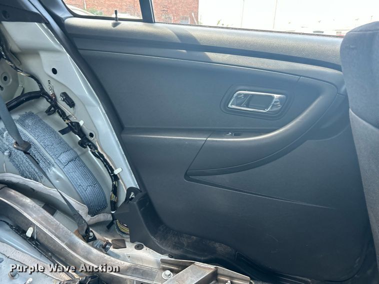 image for item LE9584 2016 Ford Taurus Police Interceptor