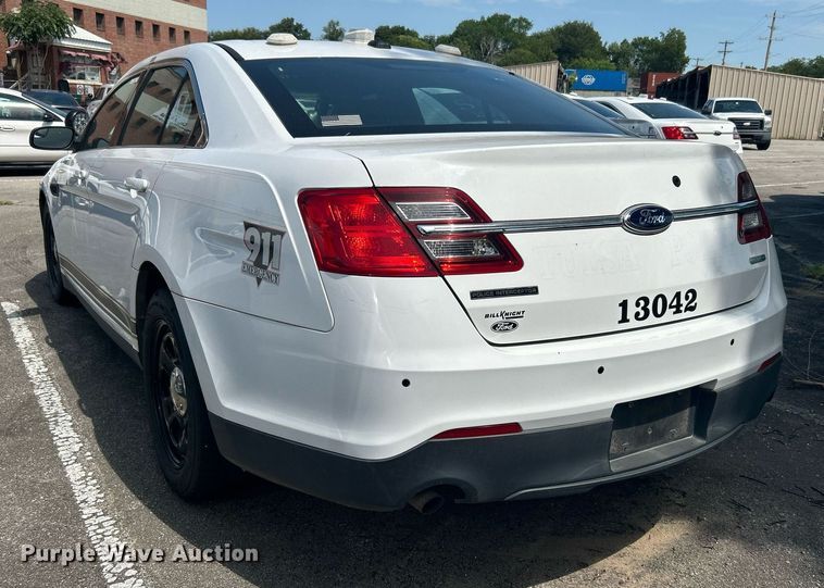 image for item LE9585 2013 Ford Taurus Police Interceptor