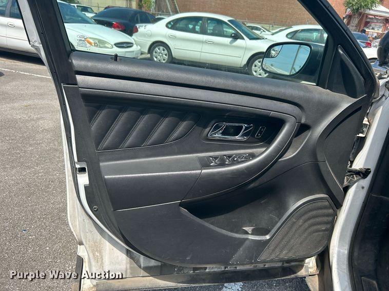 image for item LE9585 2013 Ford Taurus Police Interceptor