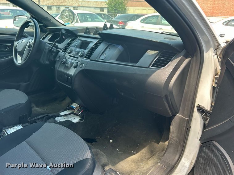 image for item LE9585 2013 Ford Taurus Police Interceptor
