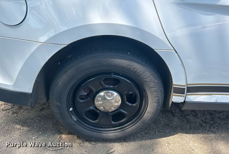 image for item LE9585 2013 Ford Taurus Police Interceptor