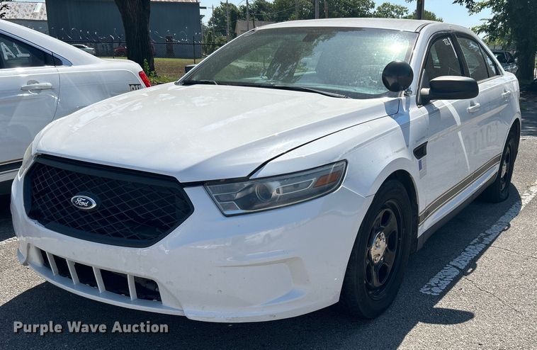 image for item LE9586 2014 Ford Taurus Police Interceptor