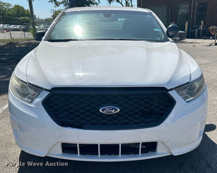 image for item LE9586 2014 Ford Taurus Police Interceptor