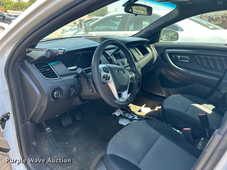 image for item LE9586 2014 Ford Taurus Police Interceptor