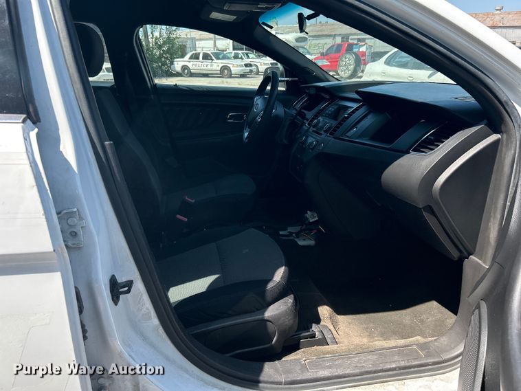 image for item LE9586 2014 Ford Taurus Police Interceptor