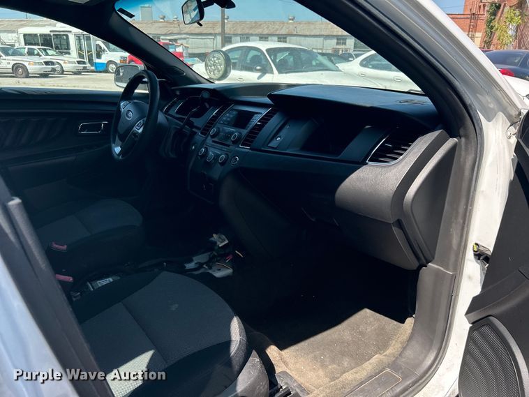 image for item LE9586 2014 Ford Taurus Police Interceptor