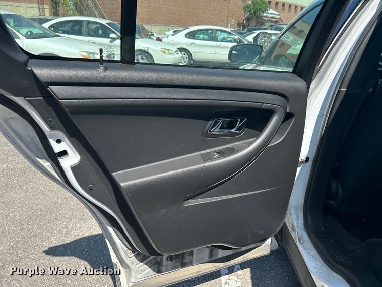 image for item LE9586 2014 Ford Taurus Police Interceptor
