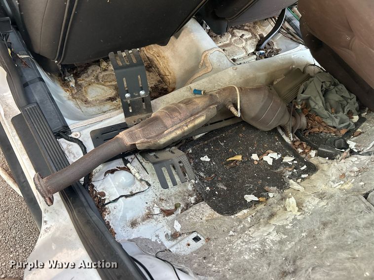 image for item LE9587 2011 Ford Crown Victoria Police Interceptor