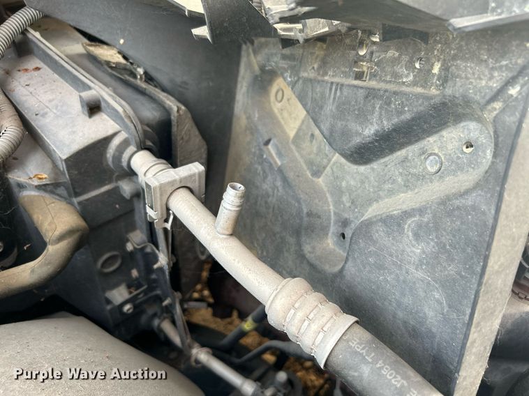 image for item LE9587 2011 Ford Crown Victoria Police Interceptor