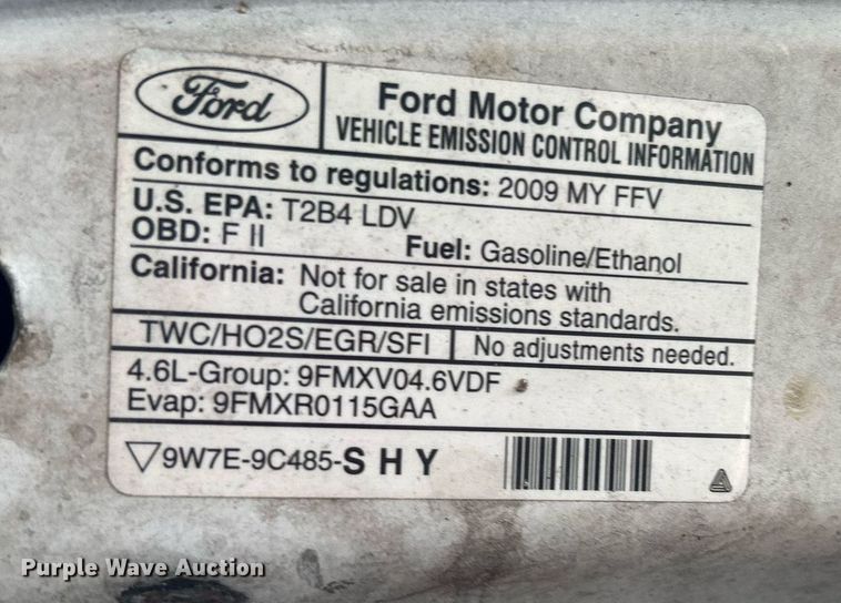 image for item LE9587 2011 Ford Crown Victoria Police Interceptor