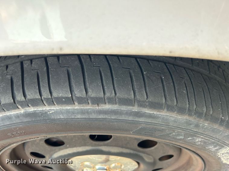 image for item LE9587 2011 Ford Crown Victoria Police Interceptor