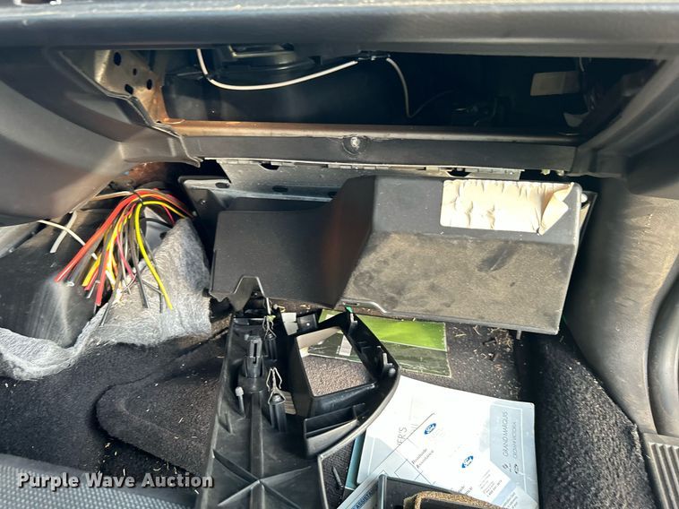 image for item LE9588 2011 Ford Crown Victoria Police Interceptor