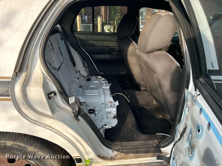 image for item LE9588 2011 Ford Crown Victoria Police Interceptor