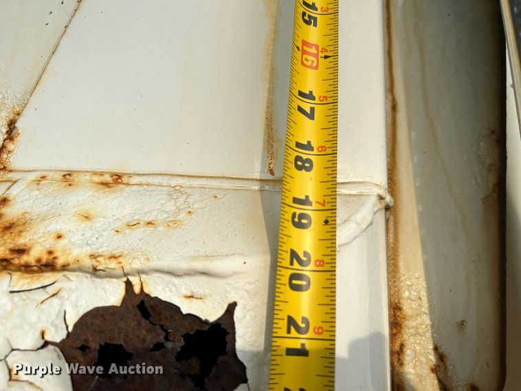 image for item LE9589 2008 International 7400  dump truck