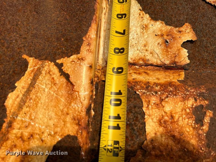 image for item LE9589 2008 International 7400  dump truck