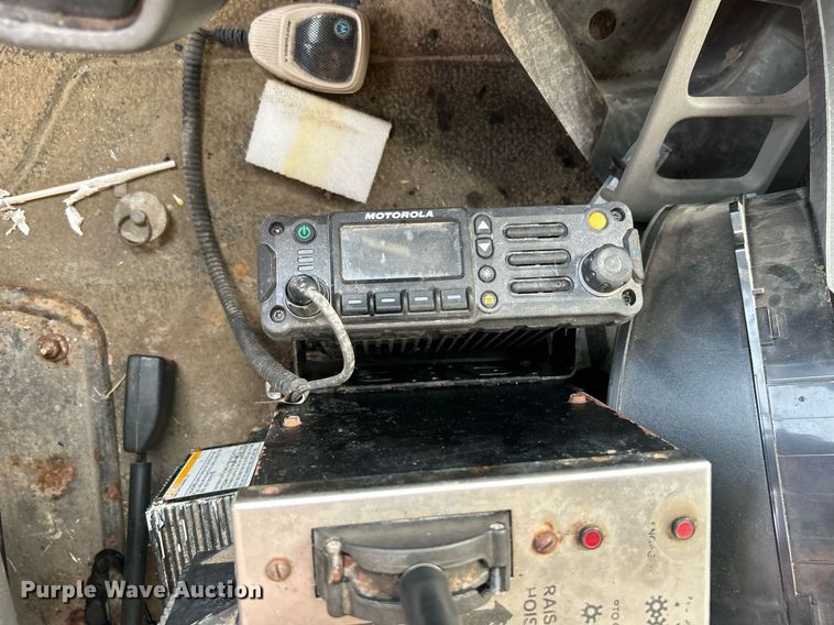 image for item LE9589 2008 International 7400  dump truck