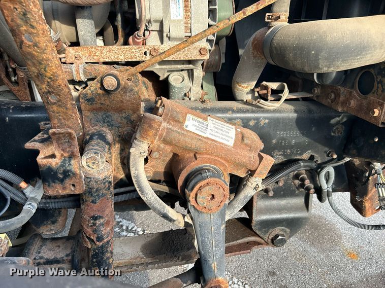 image for item LE9589 2008 International 7400  dump truck