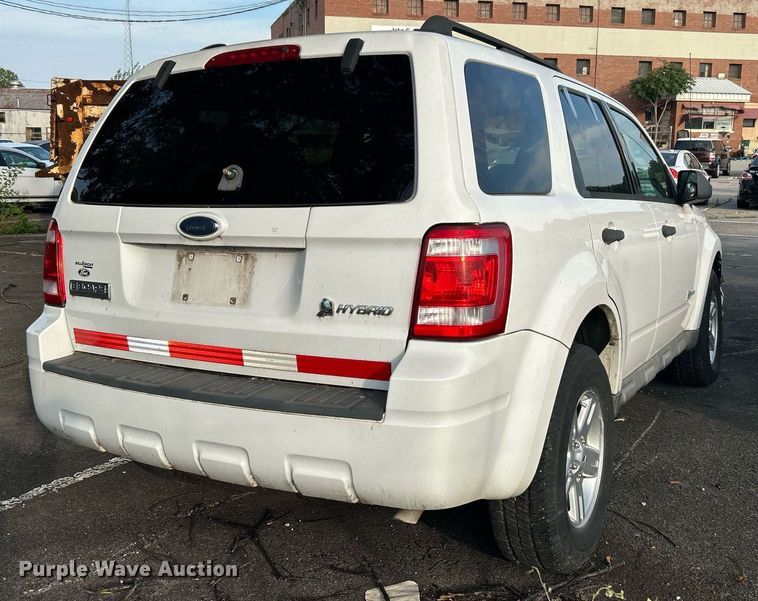 image for item LE9590 2009 Ford Escape Hybrid  SUV