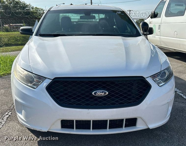 image for item LE9592 2013 Ford Taurus Police Interceptor