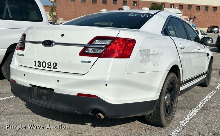 image for item LE9592 2013 Ford Taurus Police Interceptor