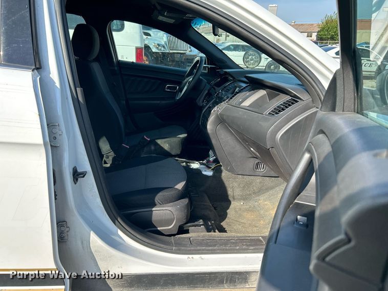 image for item LE9592 2013 Ford Taurus Police Interceptor