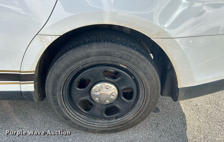 image for item LE9592 2013 Ford Taurus Police Interceptor