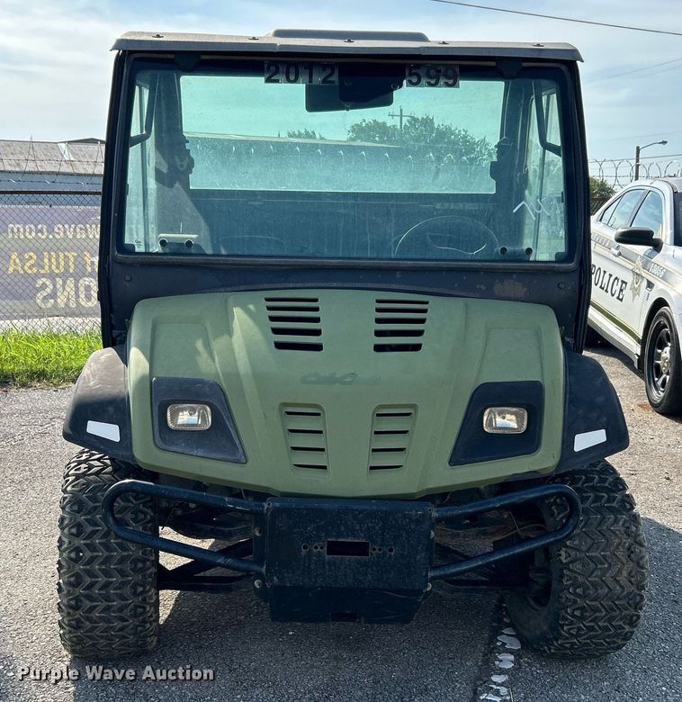 image for item LE9593 2011 Cub Cadet  utility vehicle