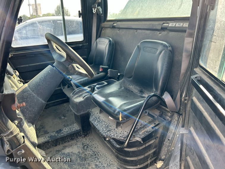 image for item LE9593 2011 Cub Cadet  utility vehicle