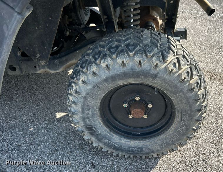 image for item LE9593 2011 Cub Cadet  utility vehicle