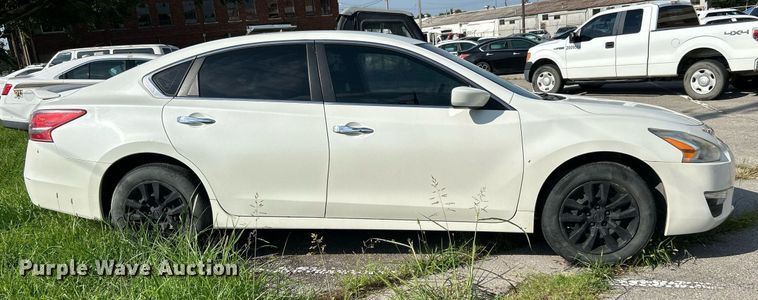 image for item LE9594 2013 Nissan Altima