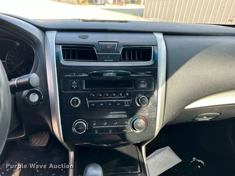 image for item LE9594 2013 Nissan Altima