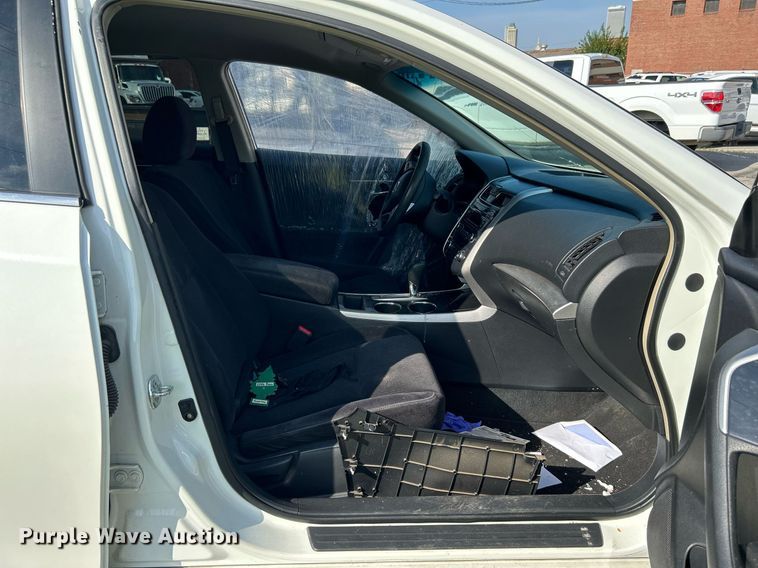 image for item LE9594 2013 Nissan Altima