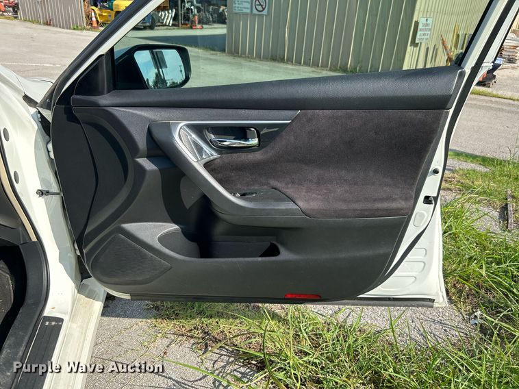 image for item LE9594 2013 Nissan Altima