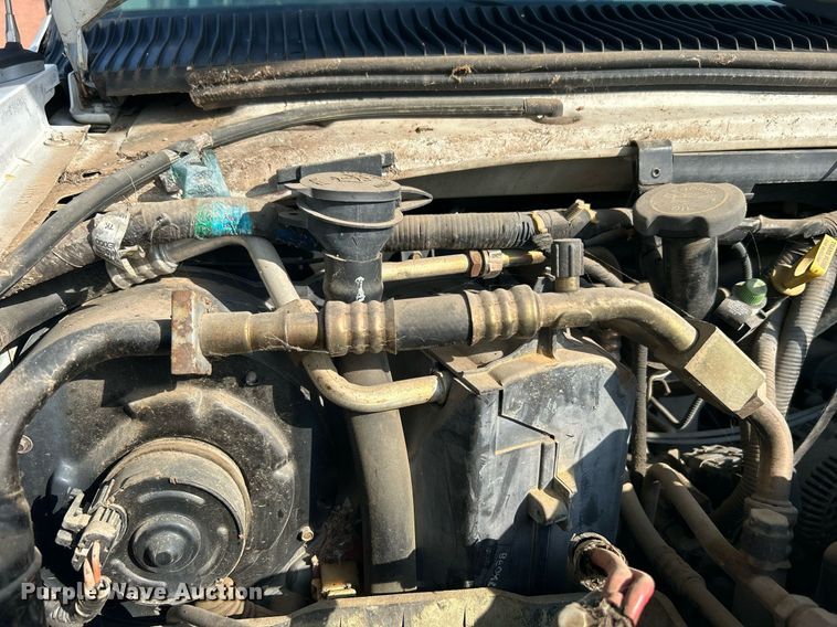 image for item LE9595 1998 Ford Club Wagon  van