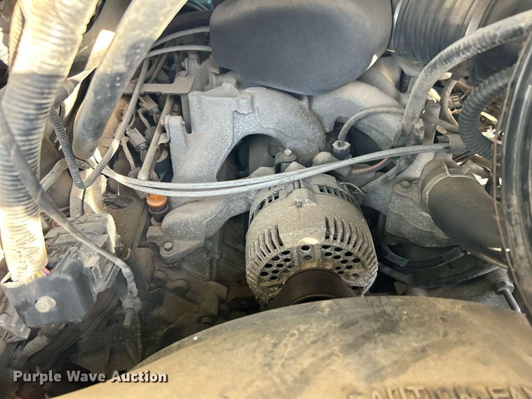 image for item LE9595 1998 Ford Club Wagon  van