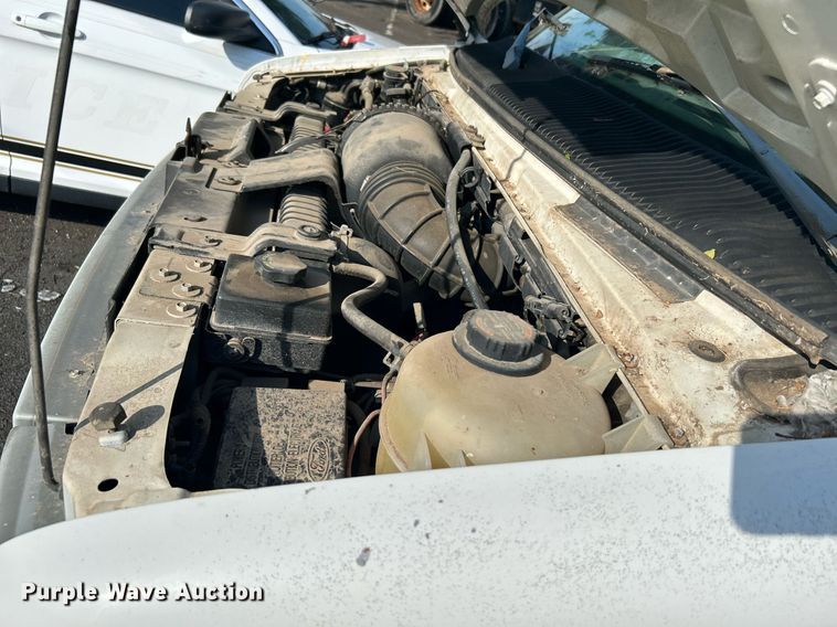 image for item LE9595 1998 Ford Club Wagon  van