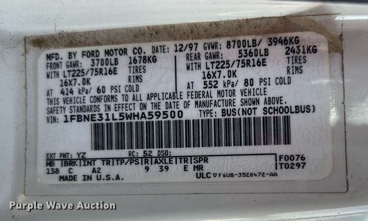 image for item LE9595 1998 Ford Club Wagon  van