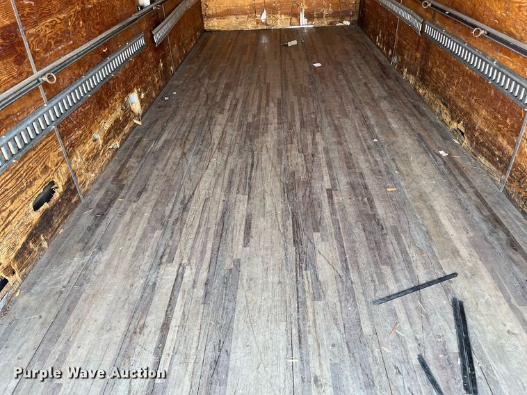 image for item LE9596 2003 Chevrolet W5500  box truck