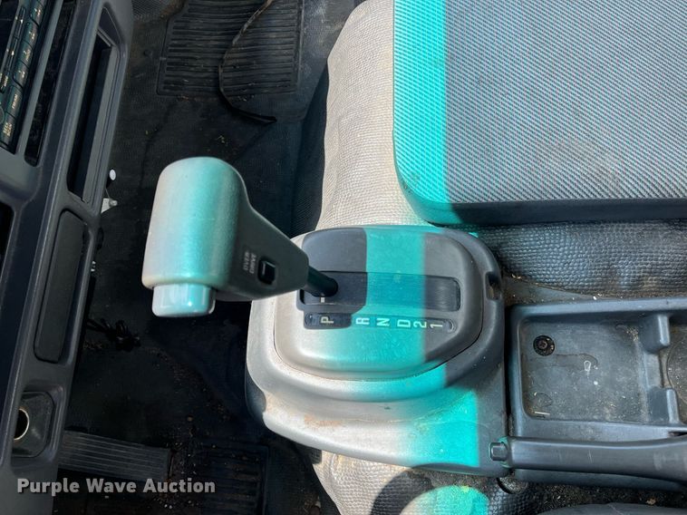 image for item LE9596 2003 Chevrolet W5500  box truck